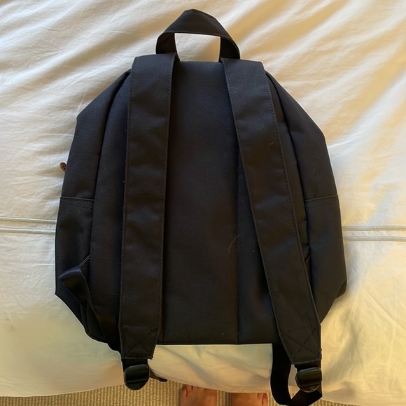 Mini Black Herschel - Picture 3 of 4